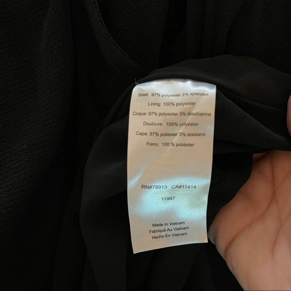 A Pea in‎ the Pod black medium maternity dress